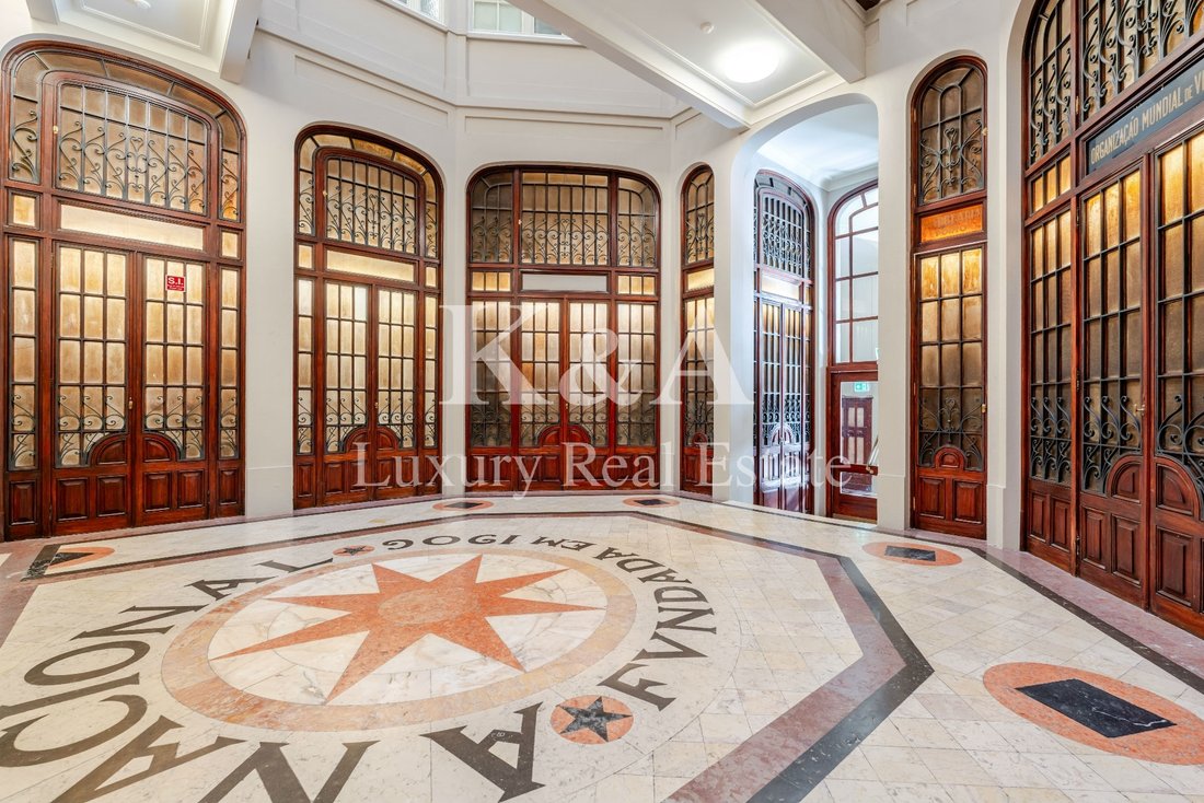 Apartment in Cedofeita, Santo Ildefonso, Se, Miragaia, Sao Nicolau e Vitoria, Porto District, Portugal 1 - 16784725