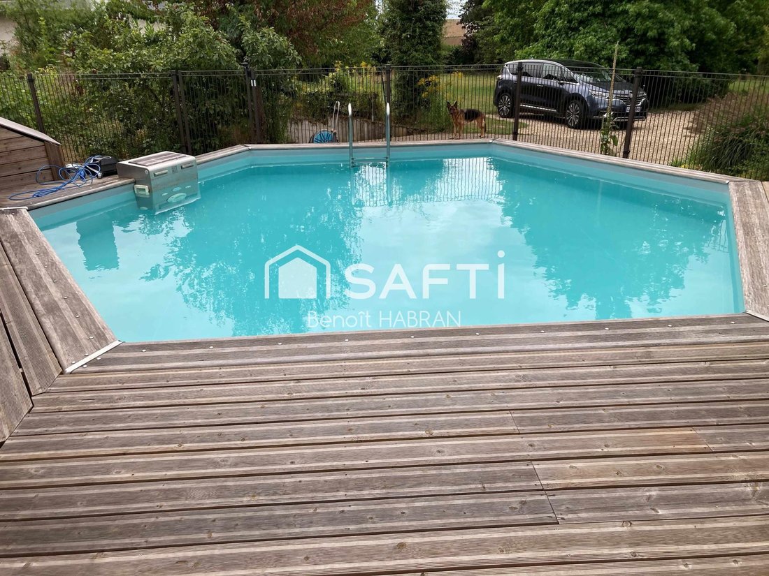 House in Orgerus, Ile-de-France, France 2 - 16786011