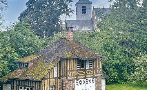 Castle for Sale in Pont-Audemer, Normandy, France