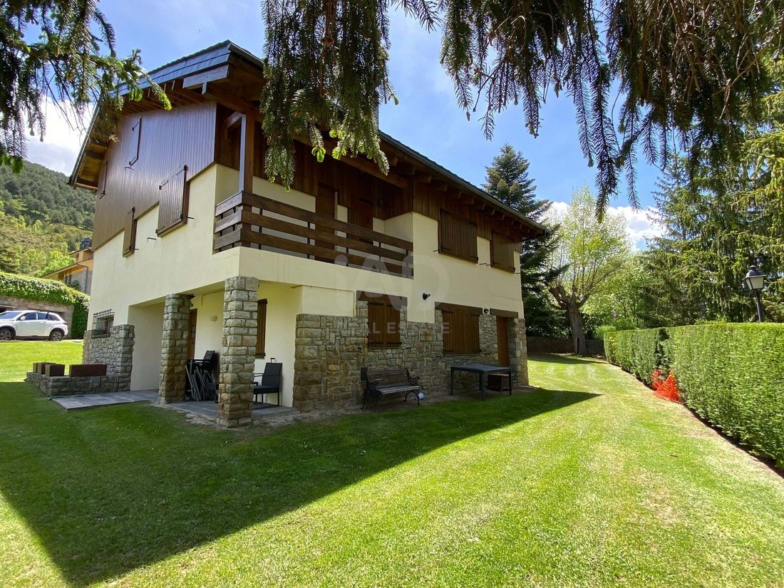 Apartment in Alp, Catalonia, Spain 2 - 16785840