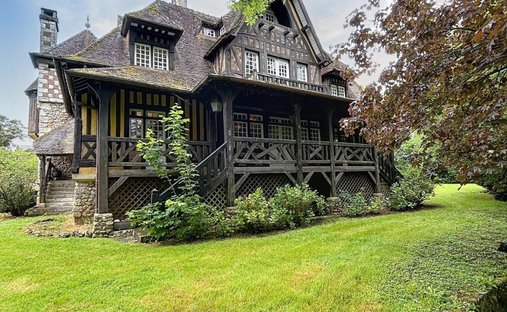 Castle for Sale in Pont-Audemer, Normandy, France