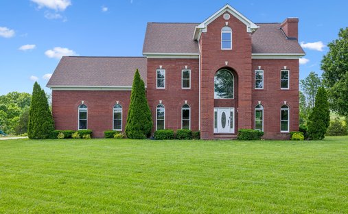 House in Hohenwald, Tennessee, United States 1
