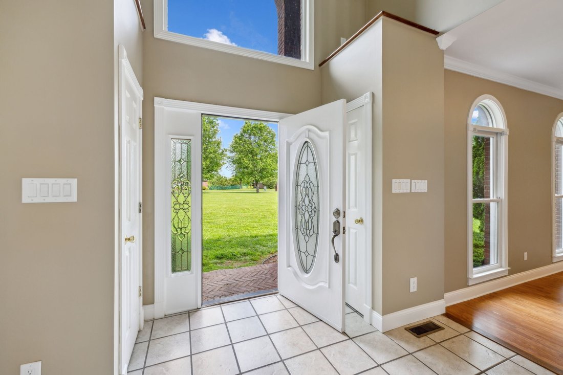 House in Hohenwald, Tennessee, United States 4 - 16791362