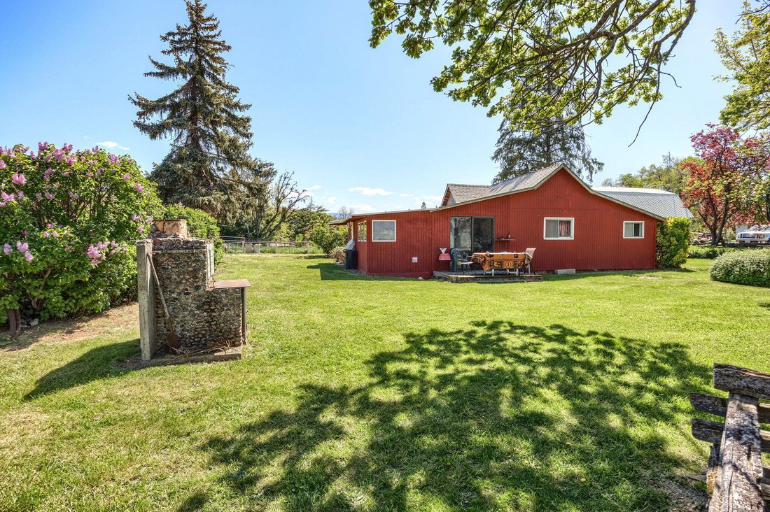 House in Ashland, Oregon, United States 4 - 16787639