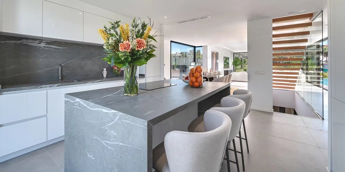 Villa in Estepona, Andalusia, Spain 3 - 16795424
