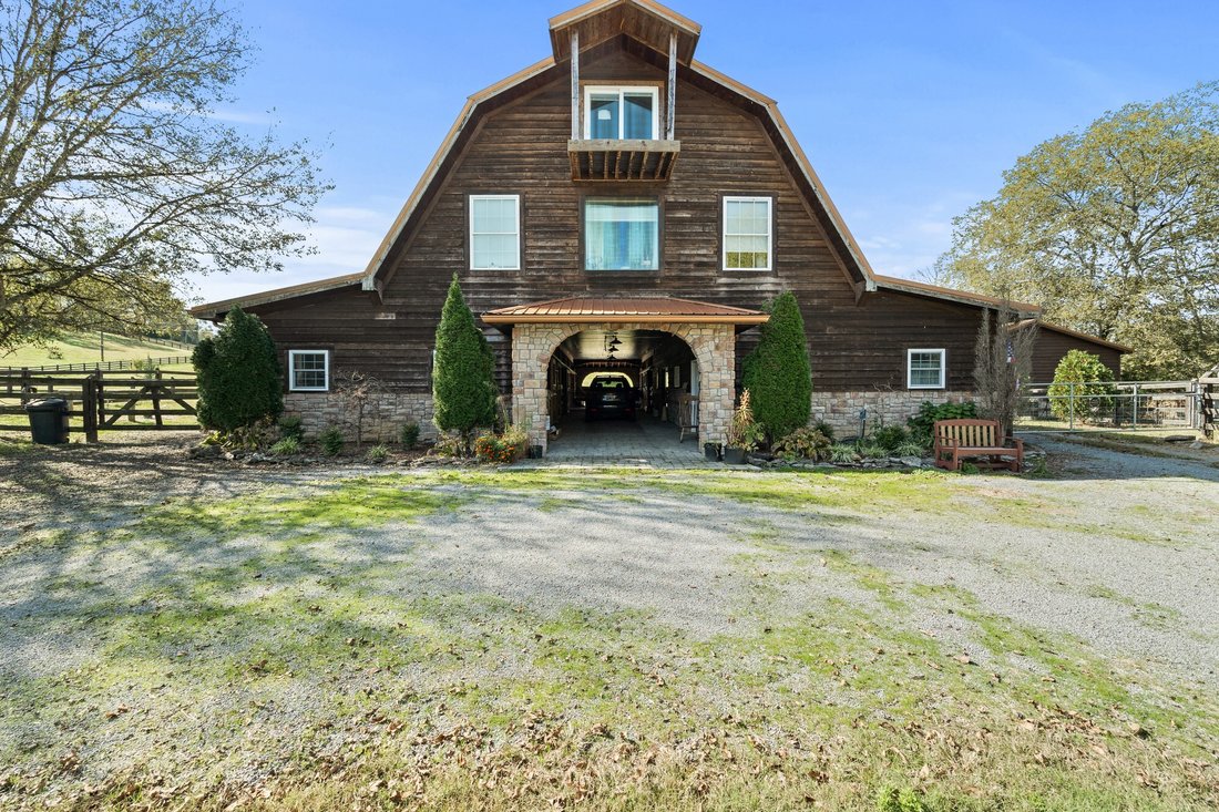 House in Gainesboro, Tennessee, United States 2 - 16792078