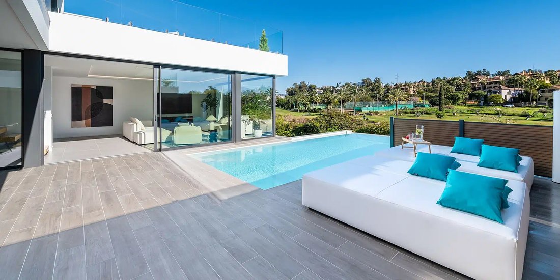Villa in Estepona, Andalusia, Spain 1 - 16795424