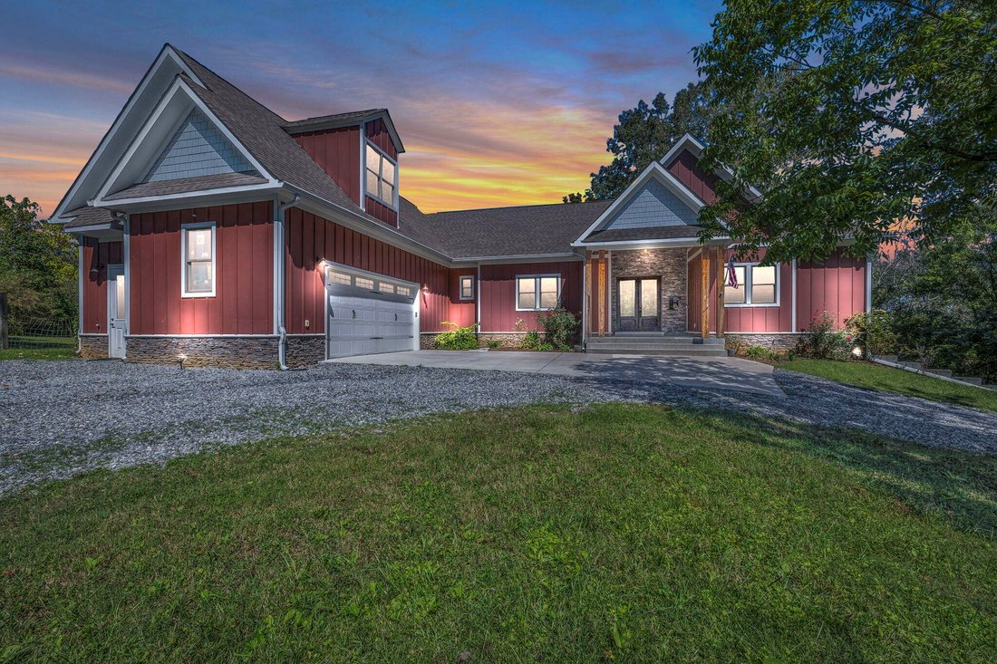 House in Chickamauga, Georgia, United States 1 - 16790668