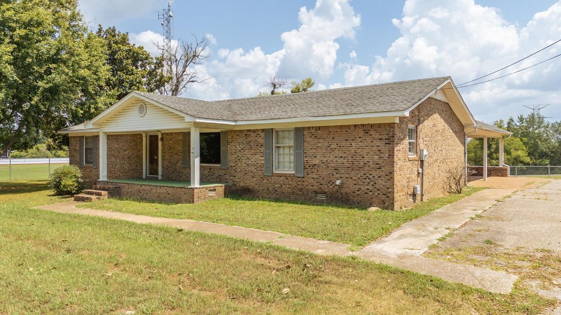 House in Savannah, Tennessee, United States 4 - 16791406
