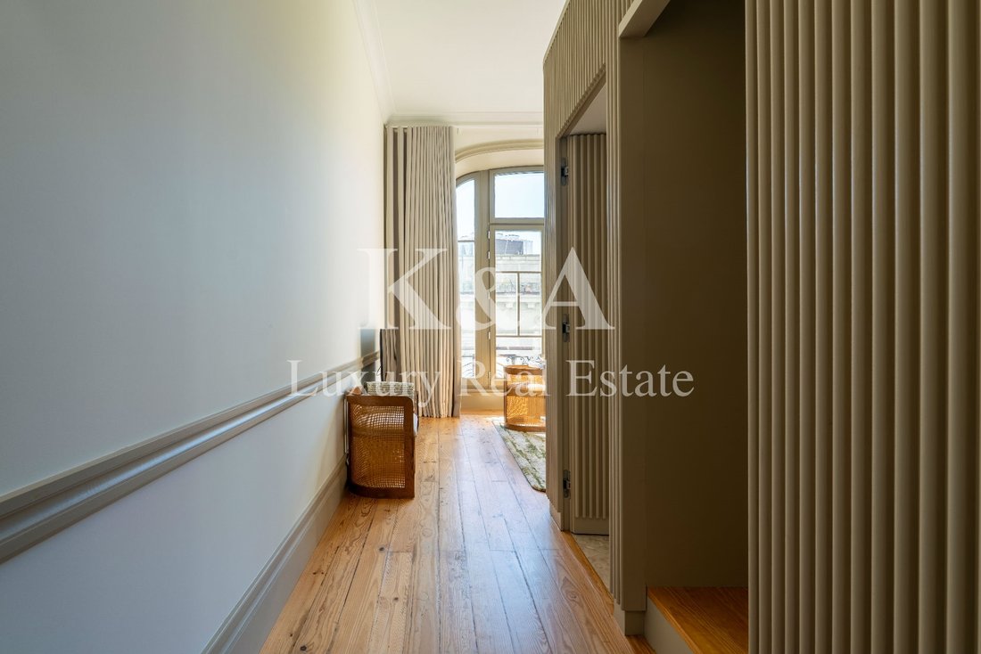 Apartment in Cedofeita, Santo Ildefonso, Se, Miragaia, Sao Nicolau e Vitoria, Porto District, Portugal 5 - 16784725
