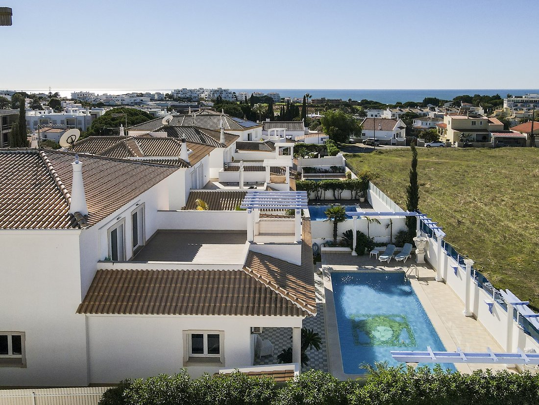 House in Olhos de Agua, Algarve, Portugal 2 - 16557336