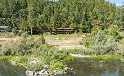 House in Merlin, Oregon, United States 1