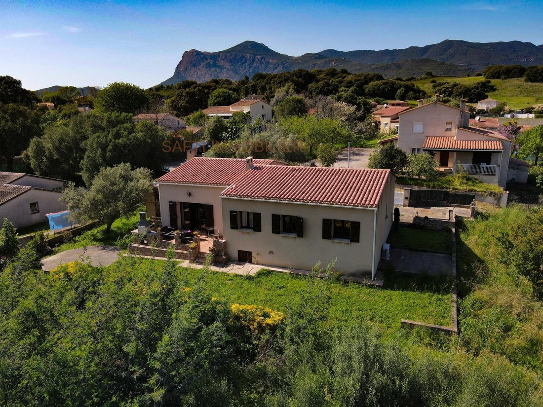 House in Sarrola-Carcopino, Corsica, France 2 - 16786090