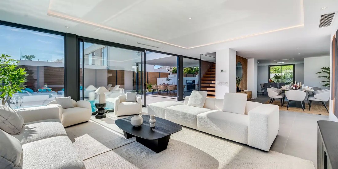 Villa in Estepona, Andalusia, Spain 4 - 16795424