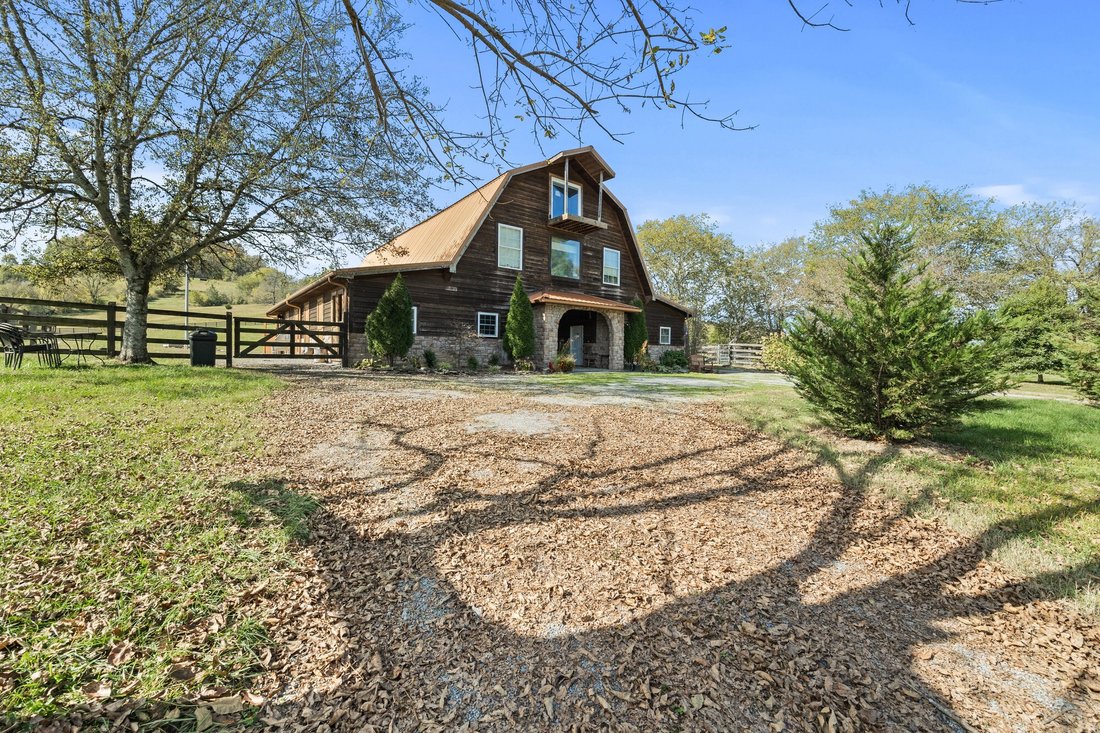 House in Gainesboro, Tennessee, United States 1 - 16792078