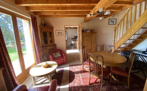 The Aristocratic Chateau Of Beechwood