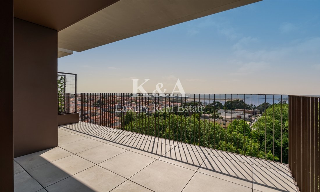 Apartment in Santa Marinha e Sao Pedro da Afurada, Porto District, Portugal 3 - 16784615