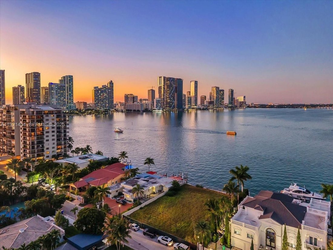 House in Miami Beach, Florida, United States 2 - 16786161