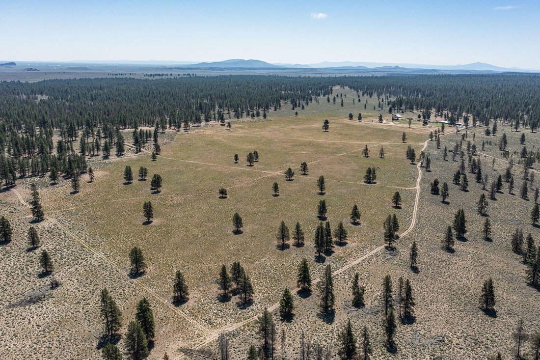 Land in Fort Rock, Oregon, United States 2 - 16787484