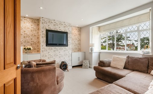 Casa a Epsom and Ewell, Inghilterra 1