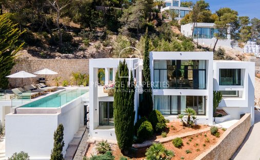 Villa in Roca Llisa, Santa Eularia des Riu, Balearic Islands 1