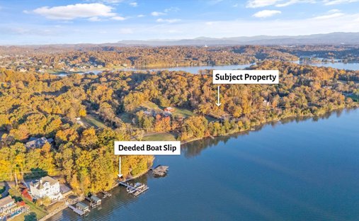 Land in Knoxville, Tennessee, United States 1