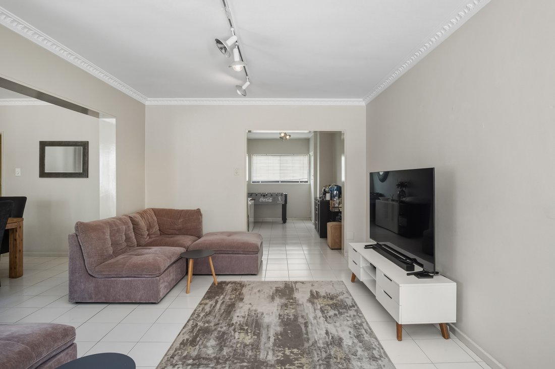 Apartment in Mouille Point, Cape Town, South Africa 5 - 16785653