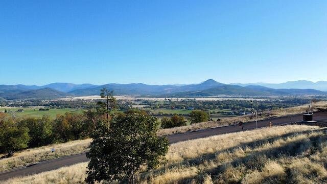 House in Eagle Point, Oregon, United States 4 - 16787747
