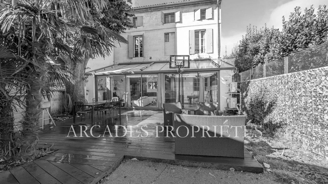 House in Libourne, Nouvelle-Aquitaine, France 1 - 16786777