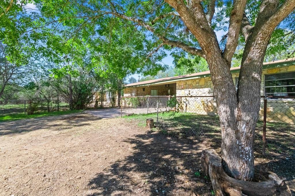 House in Center Point, Texas, United States 1 - 16786531