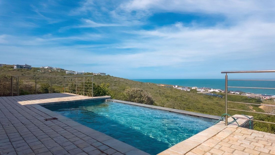 House in Moquini Coastal Estate, Western Cape, South Africa 2 - 16787662