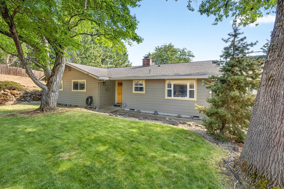 Casa en Eagle Point, Oregón, Estados Unidos 3 - 16787751