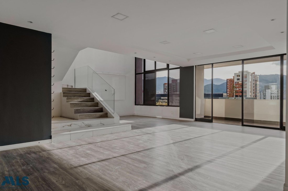 Apartment in Medellín, Antioquia, Colombia 3 - 16785210