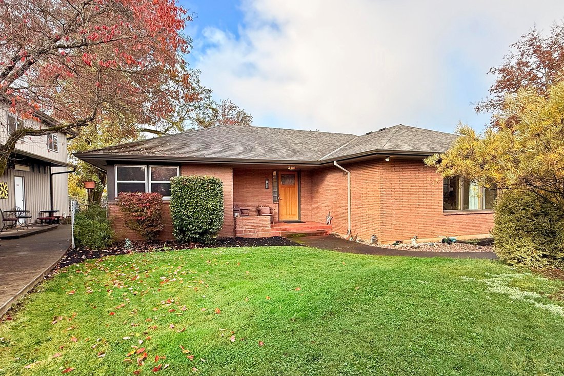 House in Estacada, Oregon, United States 1 - 16787654