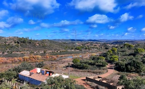Estate in Sao Bartolomeu de Messines, Algarve, Portugal 1