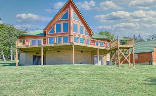House in Granville, Tennessee, United States 1