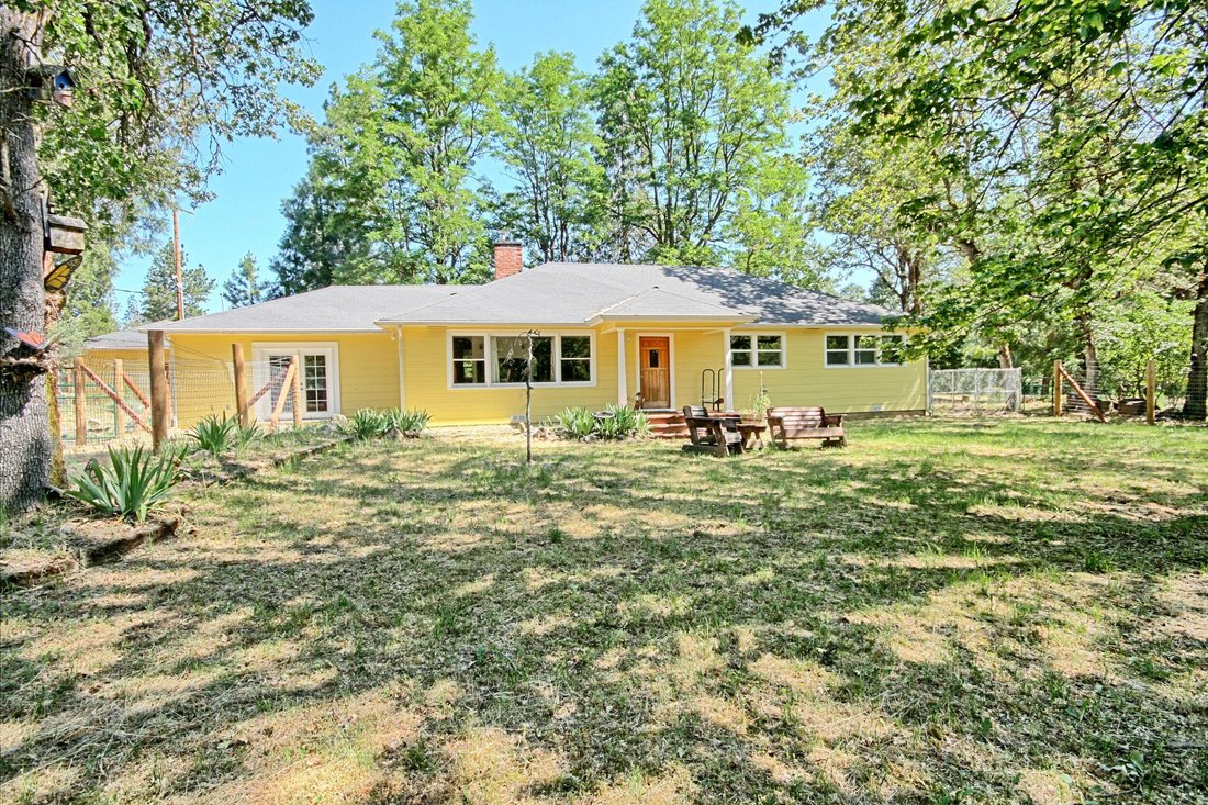 House in Williams, Oregon, United States 2 - 16787240