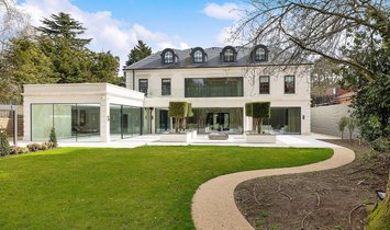 House in Kingston upon Thames, England, United Kingdom 1