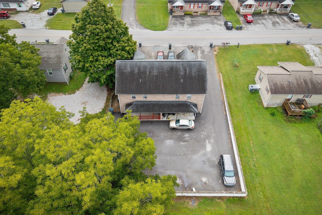 McMinnville, Tennessee, United States 5 - 16791108