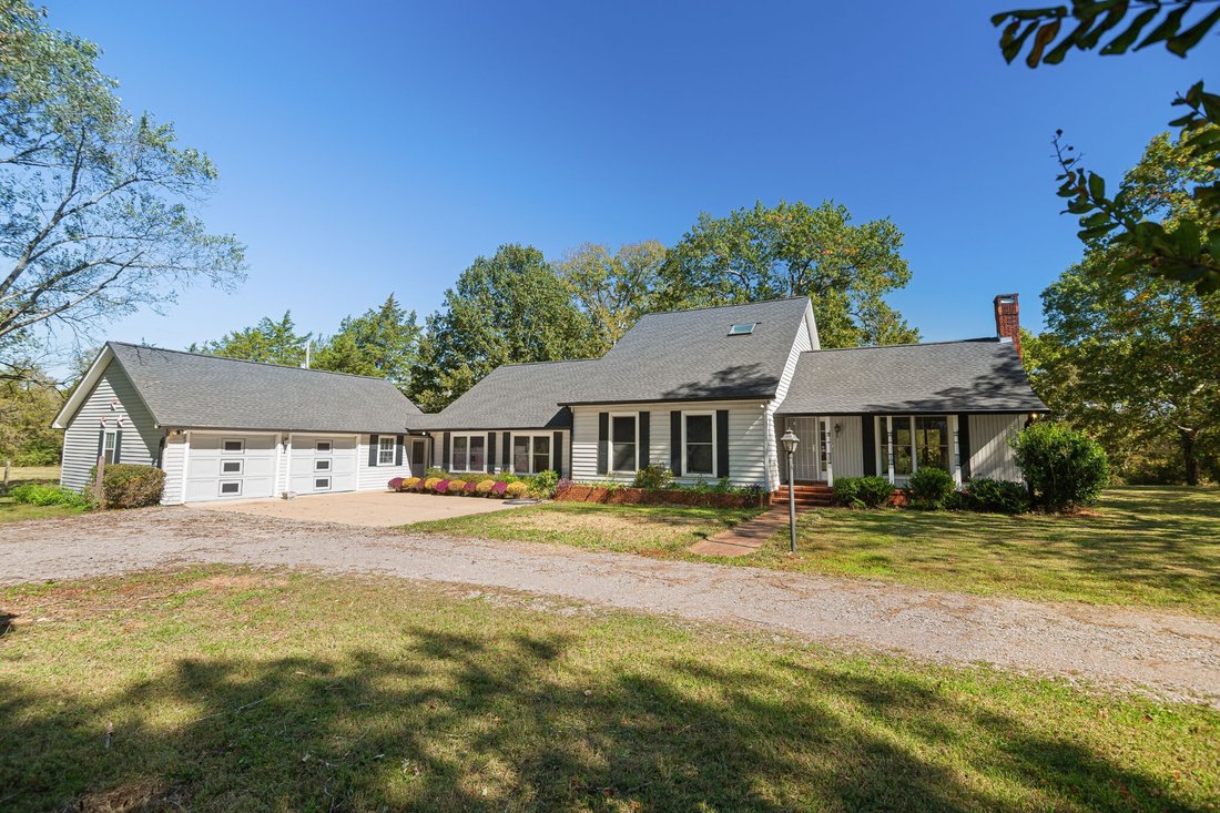 House in Belfast, Tennessee, United States 2 - 16791233