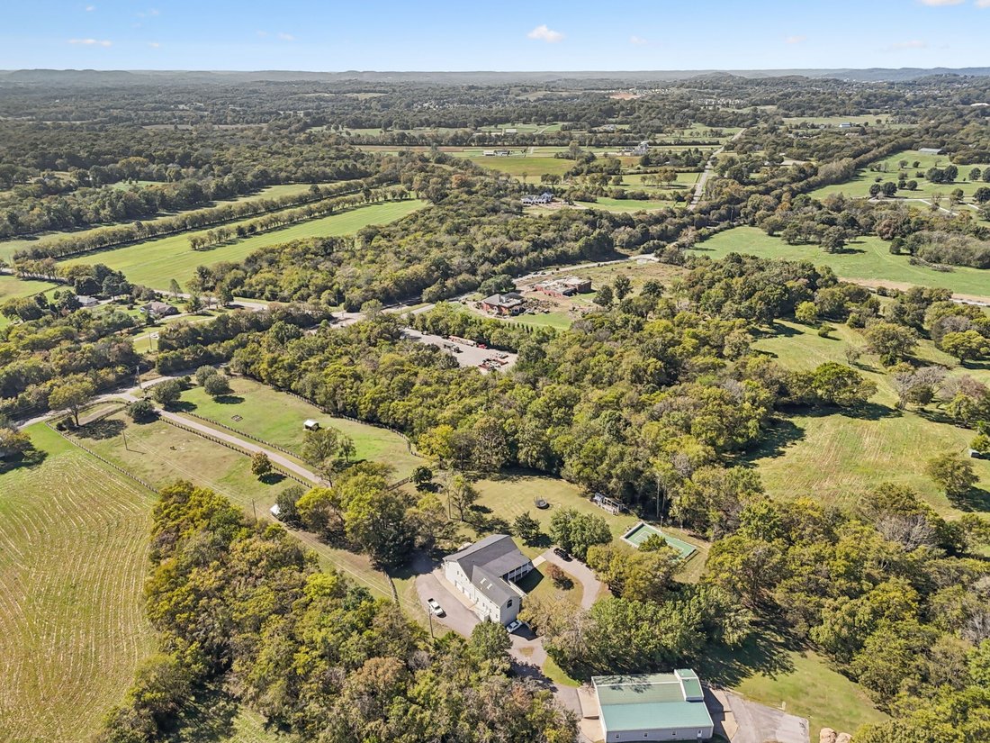 House in Nolensville, Tennessee, United States 5 - 16789926