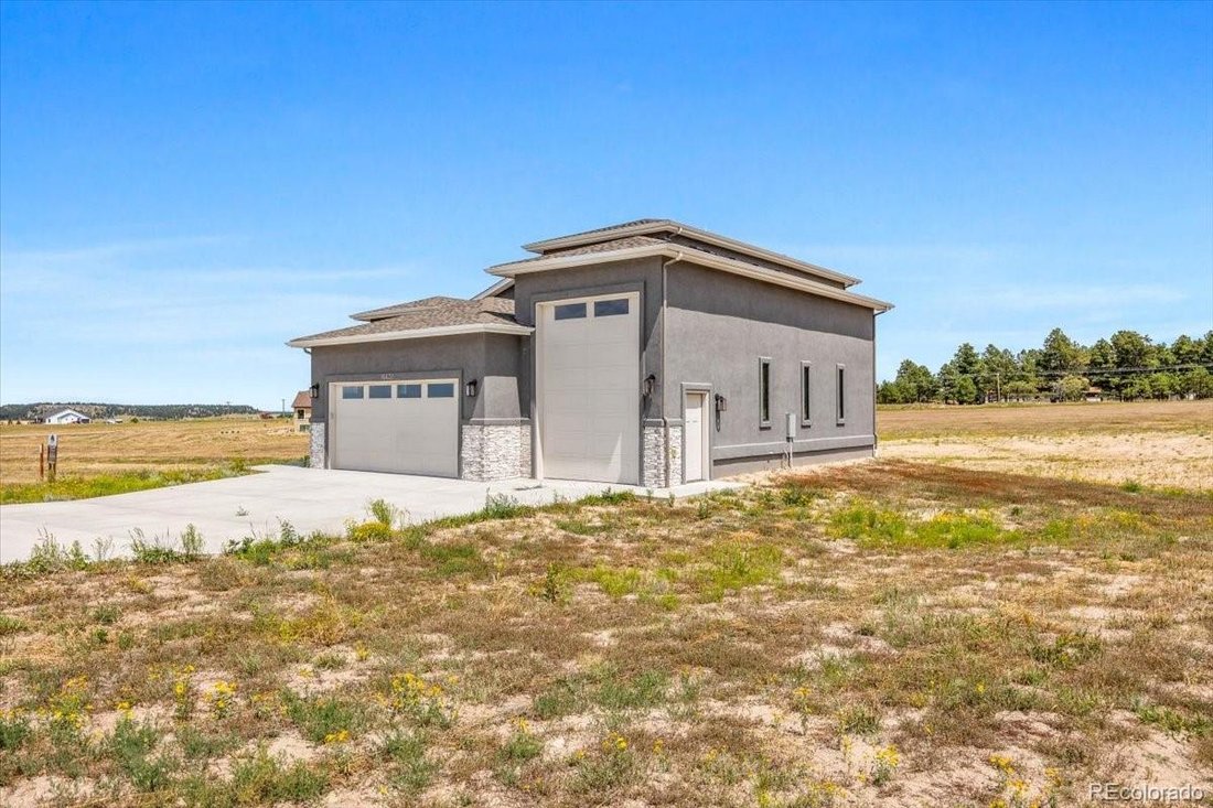 House in Colorado Springs, Colorado, United States 3 - 16794302