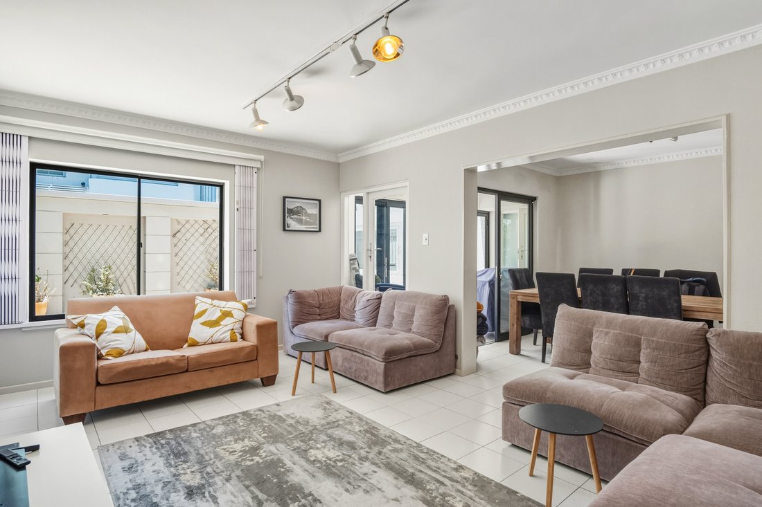 Apartment in Mouille Point, Cape Town, South Africa 1 - 16785653