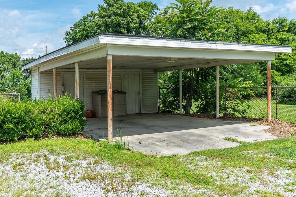 House in Hopkinsville, Kentucky, United States 5 - 16791601