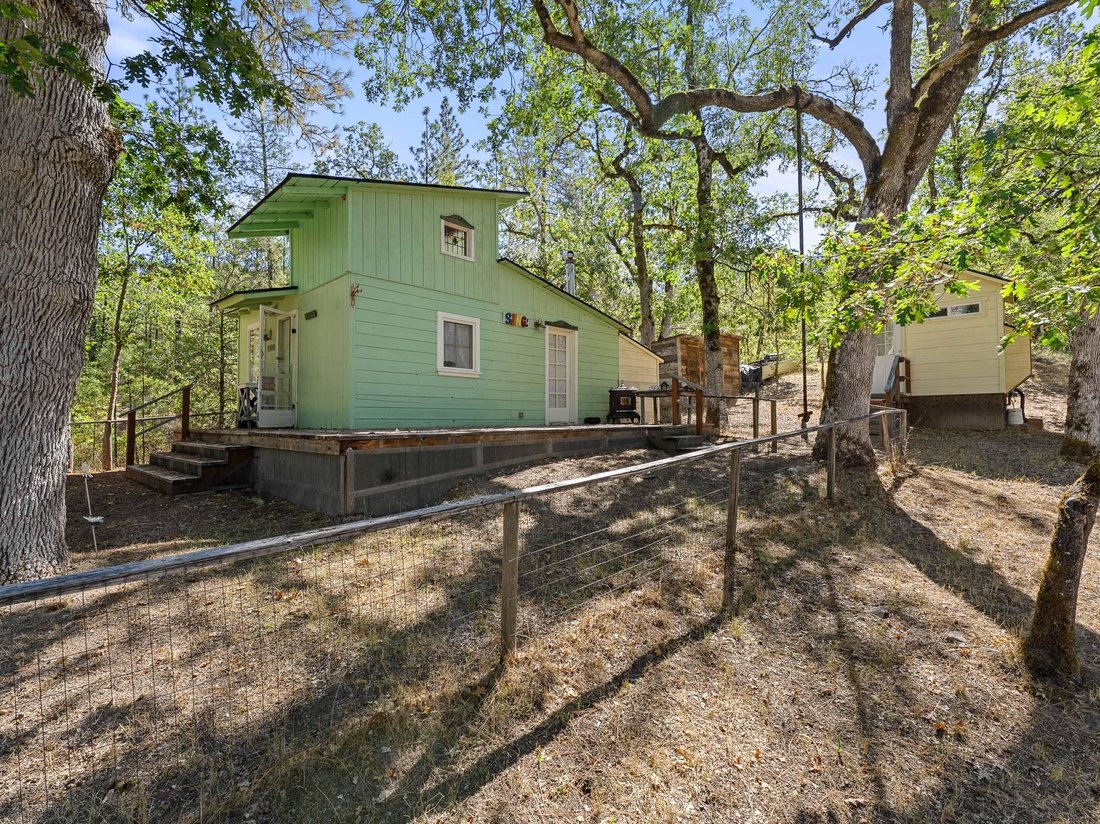 House in Rogue River, Oregon, United States 1 - 16787695