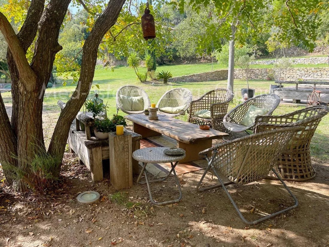 Villa in La Garde-Freinet, Provence-Alpes-Côte d'Azur, France 2 - 16786761