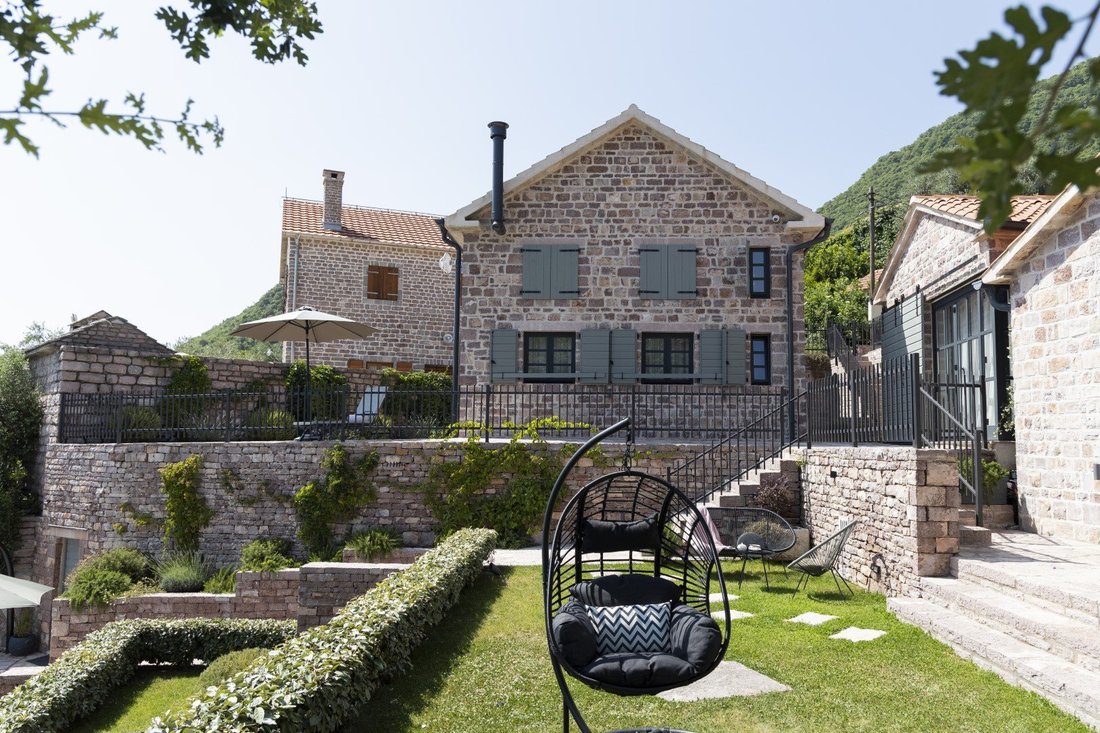 House in Gornja Lastva, Kotor Municipality, Montenegro 3 - 16785136