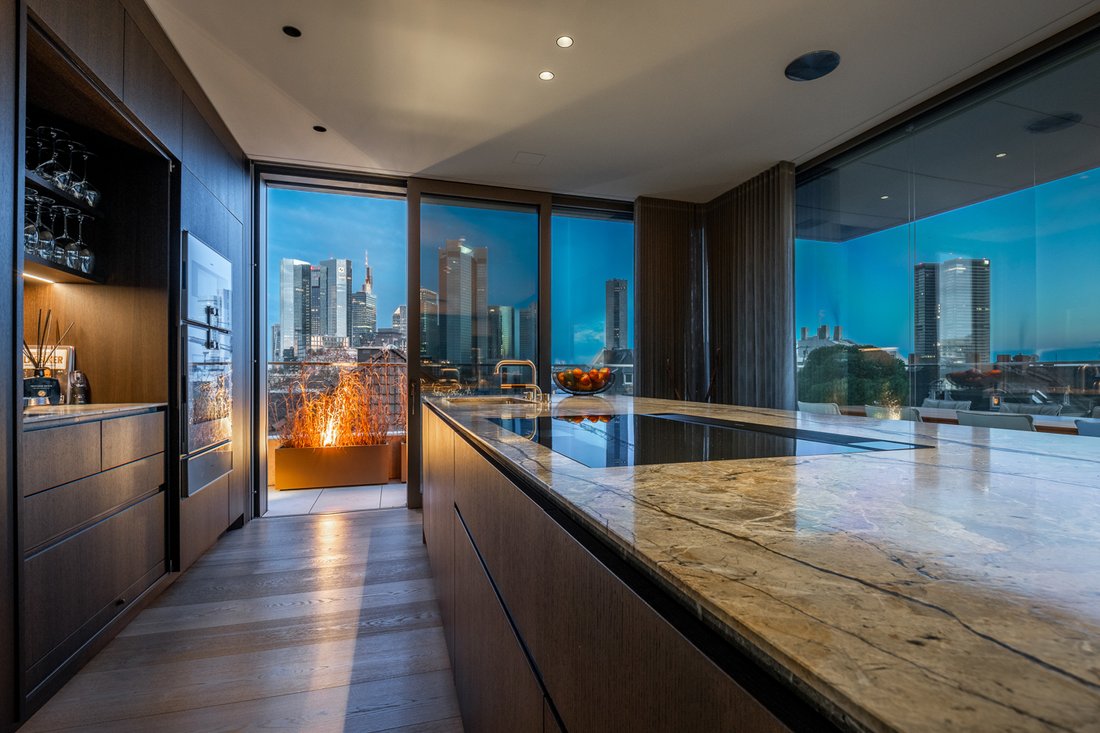 Gallery Detail: Skypearl Ultimate Luxury Infinite In Frankfurt Am Main Hessen