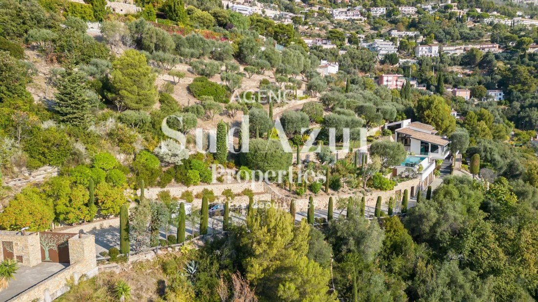House in Èze, Provence-Alpes-Côte d'Azur, France 3 - 16788181