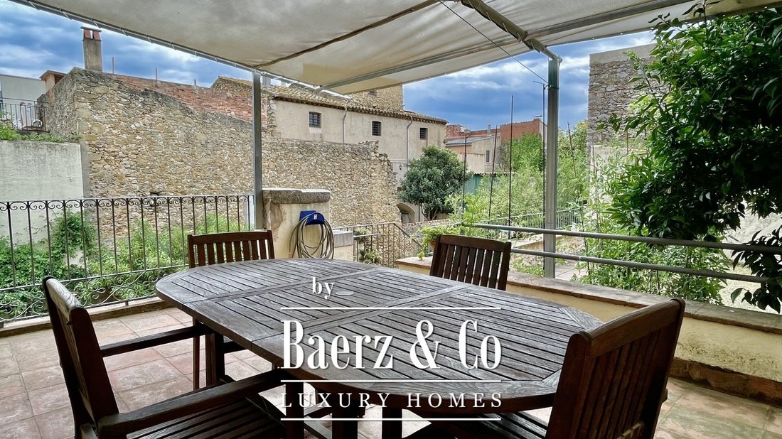 Townhouse in Torroella de Montgri, Catalonia, Spain 3 - 16785034